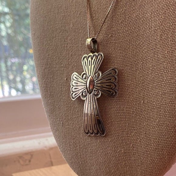 925 sterling silver Navajo signed Arnold Blackgoat cross pendant - Picture 1 of 13